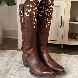 New Ariat Hacienda Boots